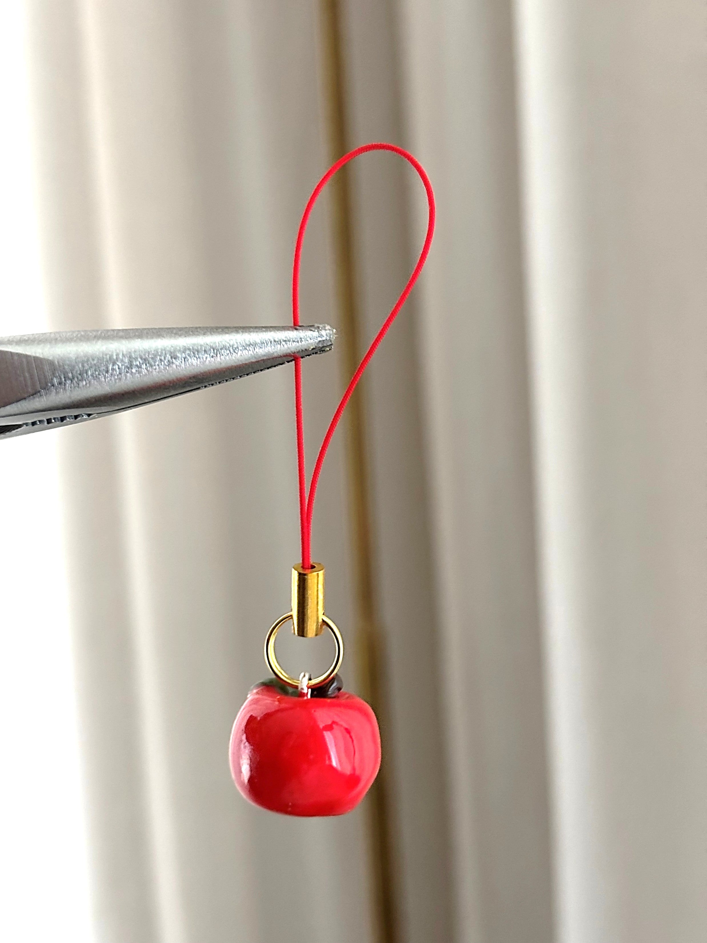 Puhelinkoru Apple S / punainen lenkki