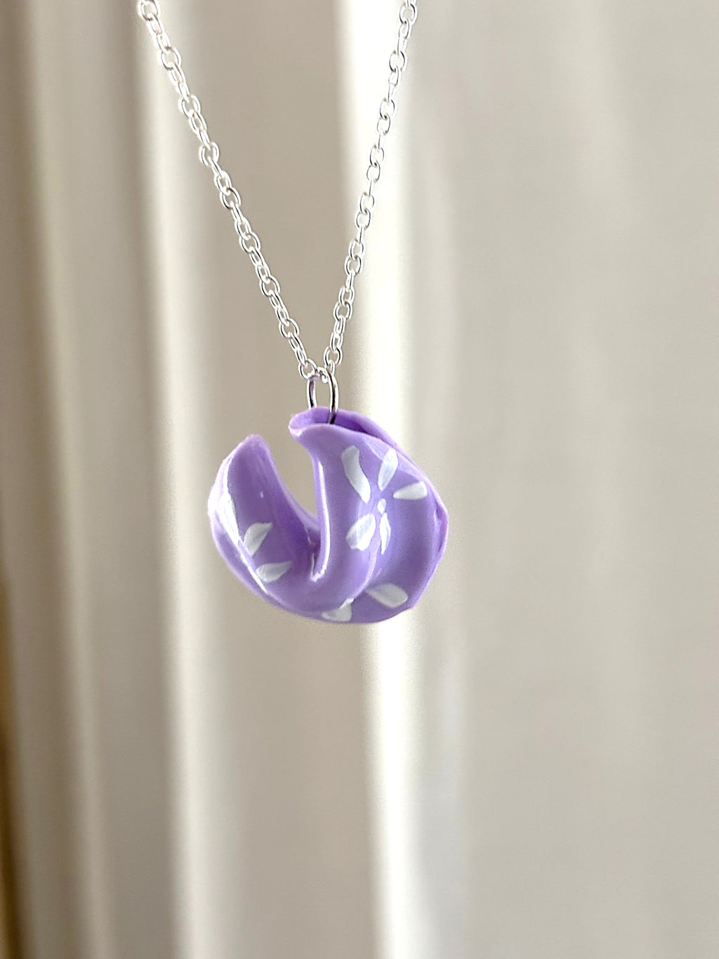 Kaulakoru Fortune S liila