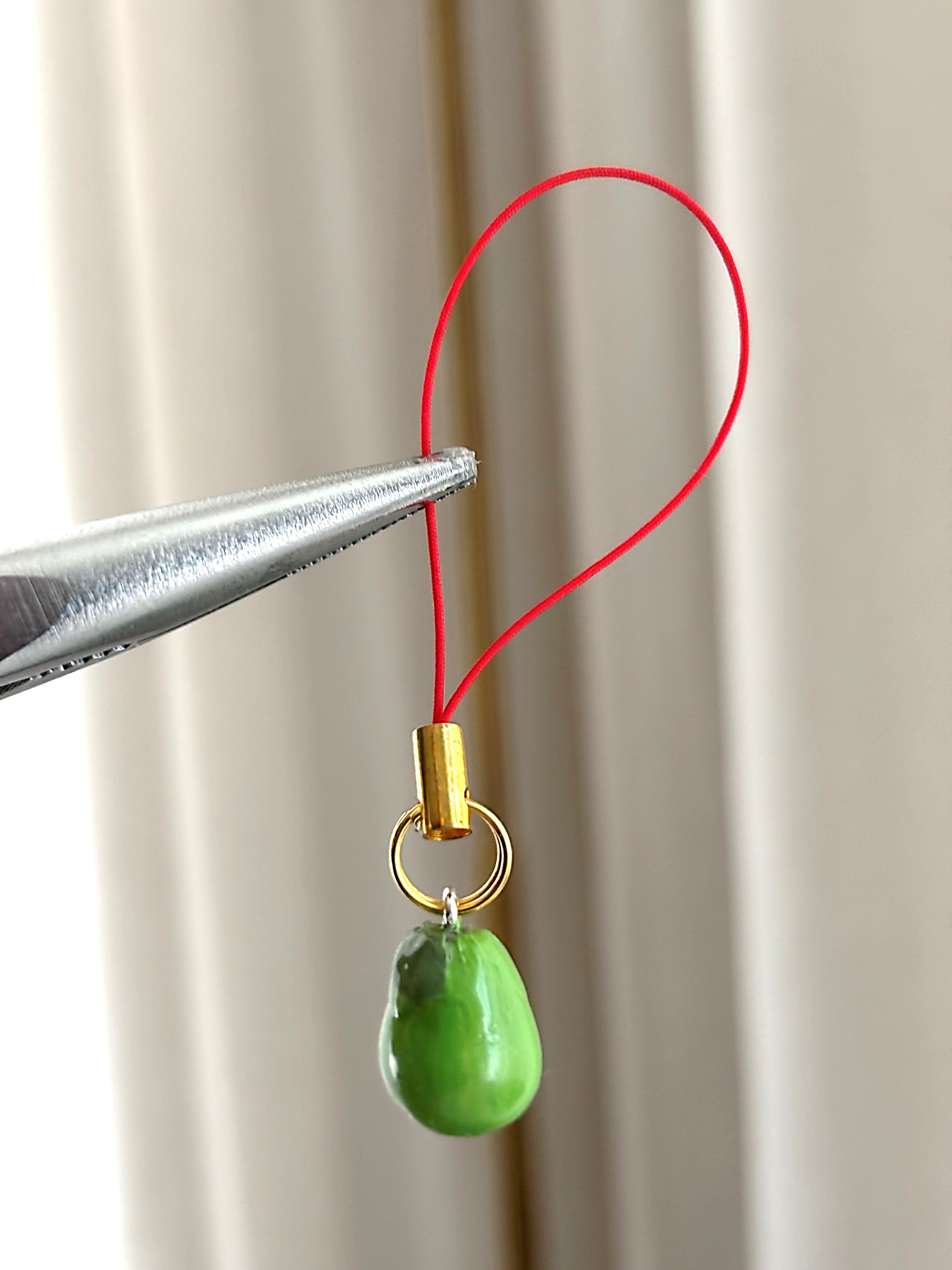 Puhelinkoru Pear S / punainen lenkki