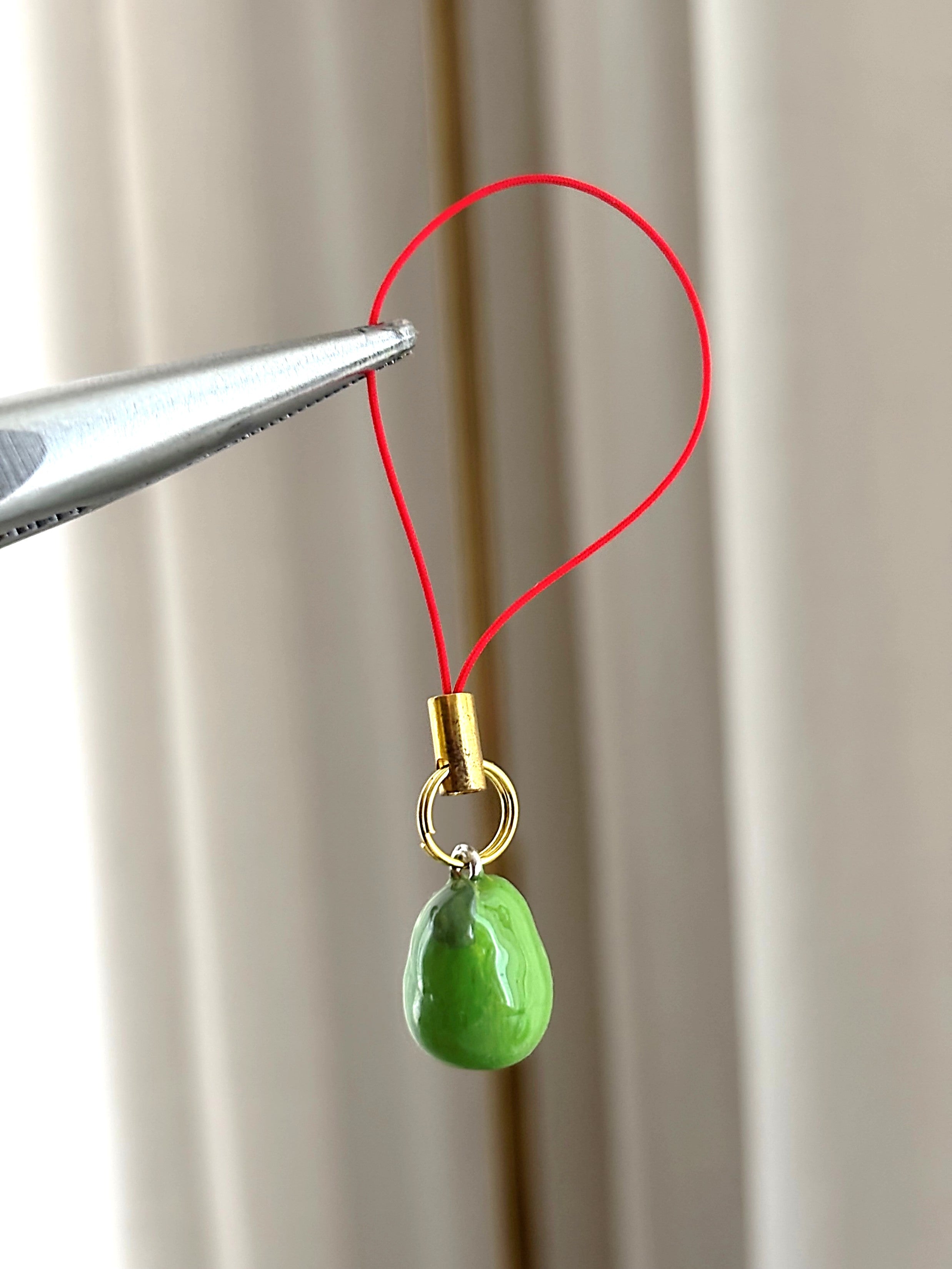 Puhelinkoru Pear S / punainen lenkki