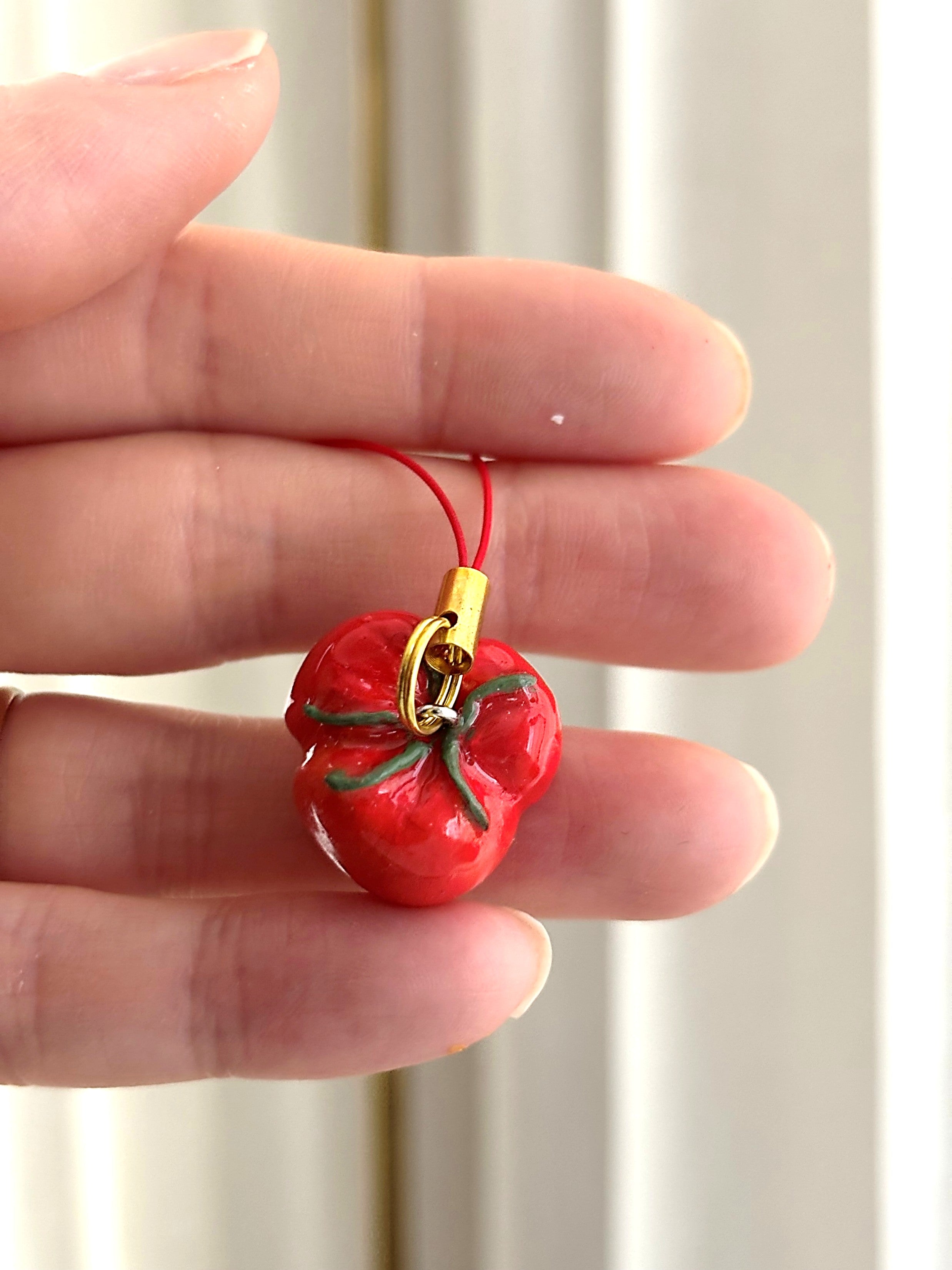 Puhelinkoru Tomato S / punainen lenkki